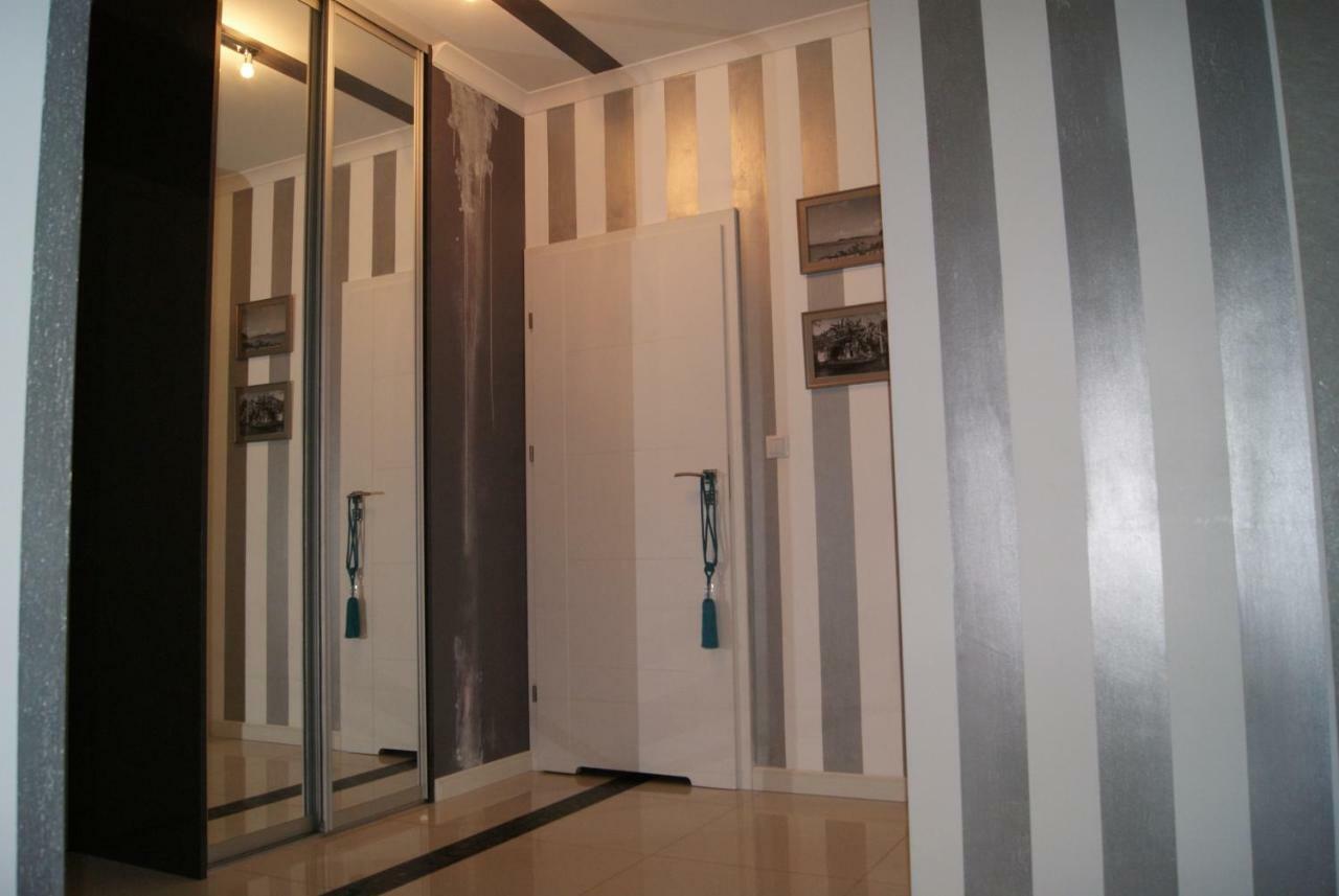 Apartament Pod Zamkiem Ольштин Екстер'єр фото