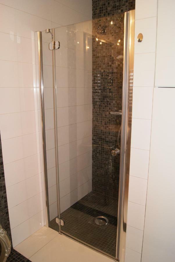 Apartament Pod Zamkiem Ольштин Екстер'єр фото